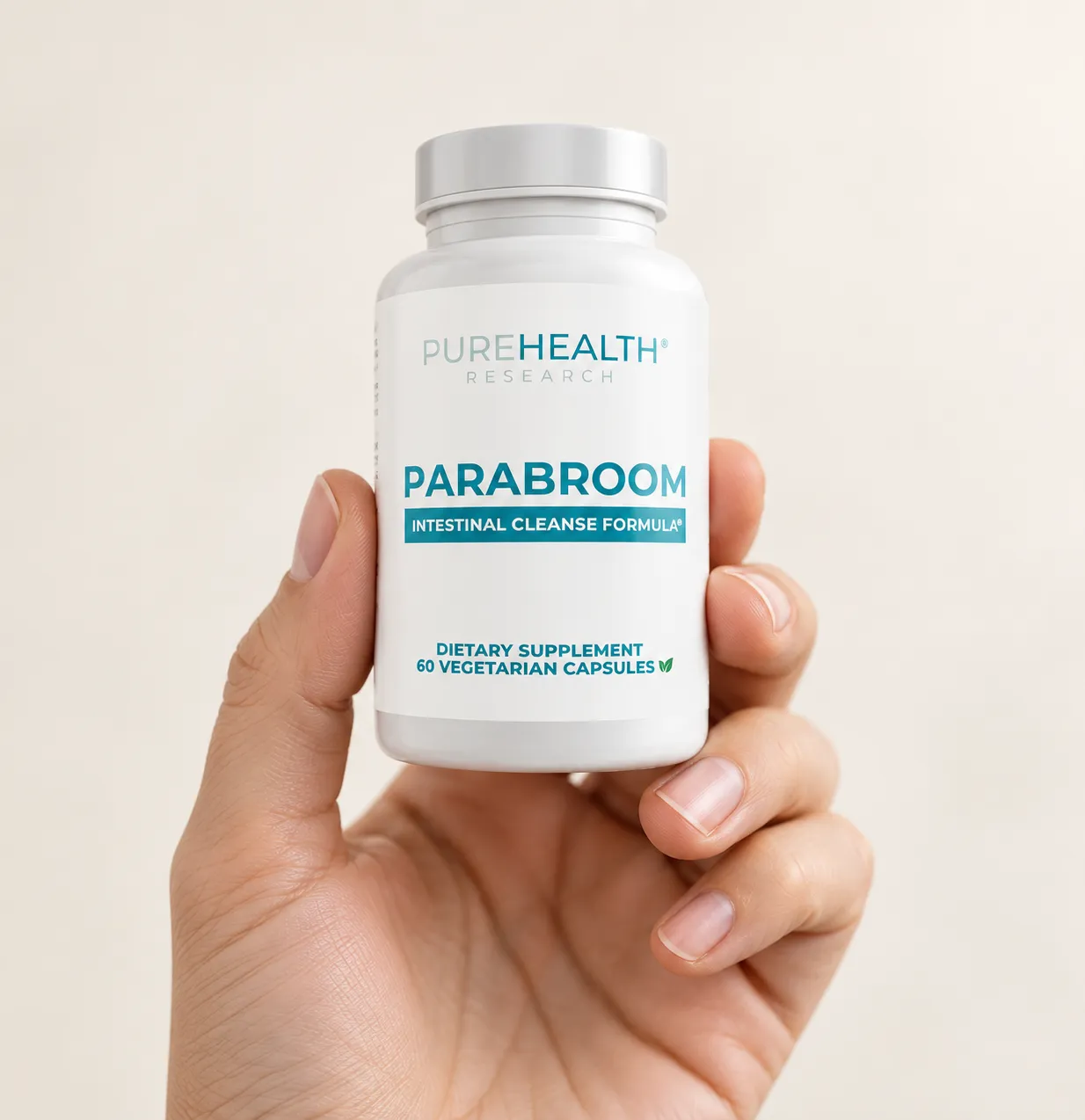 Parabroom WW — the package held in a hand