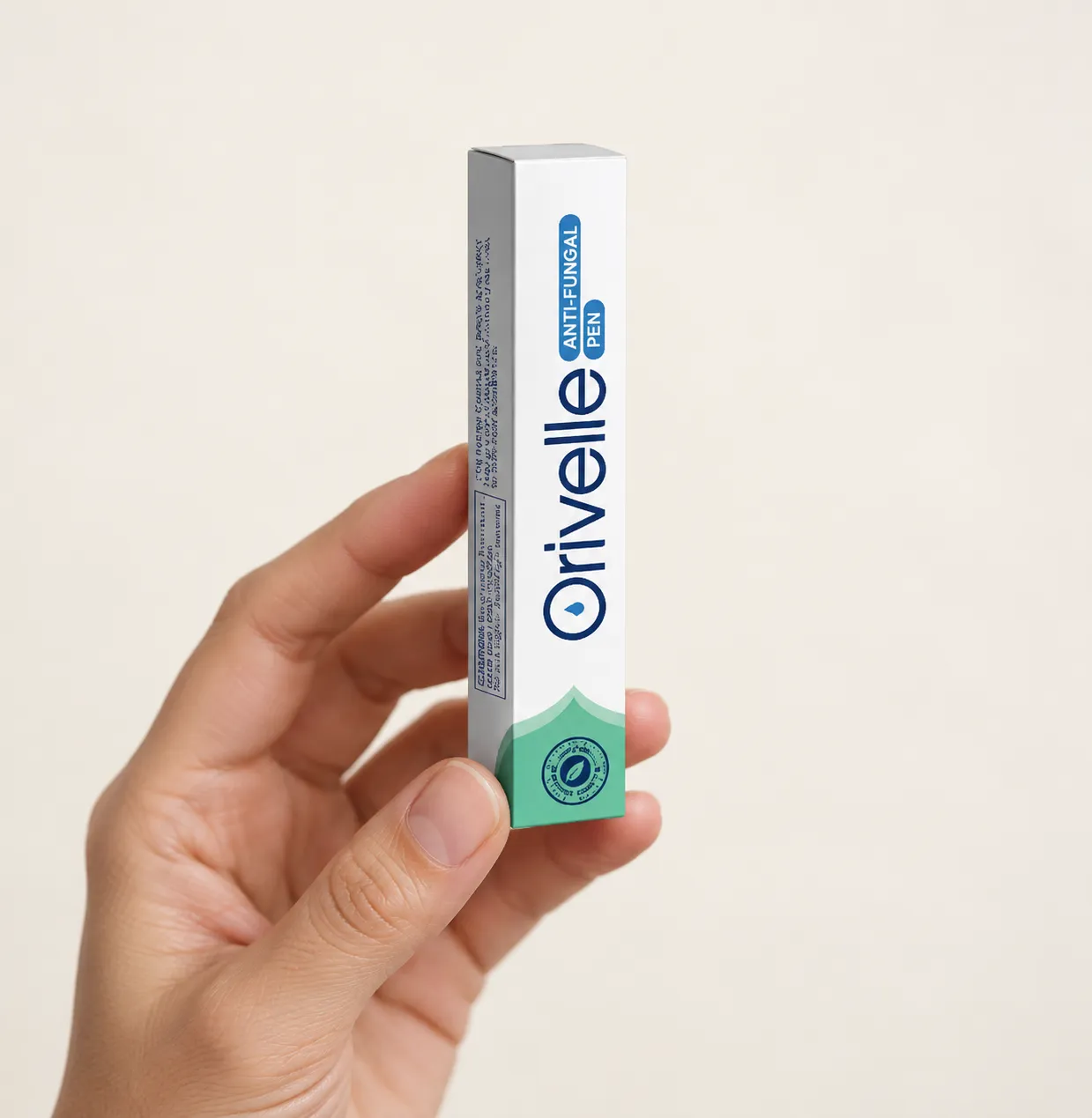 ORIVELLE — the package held in a hand